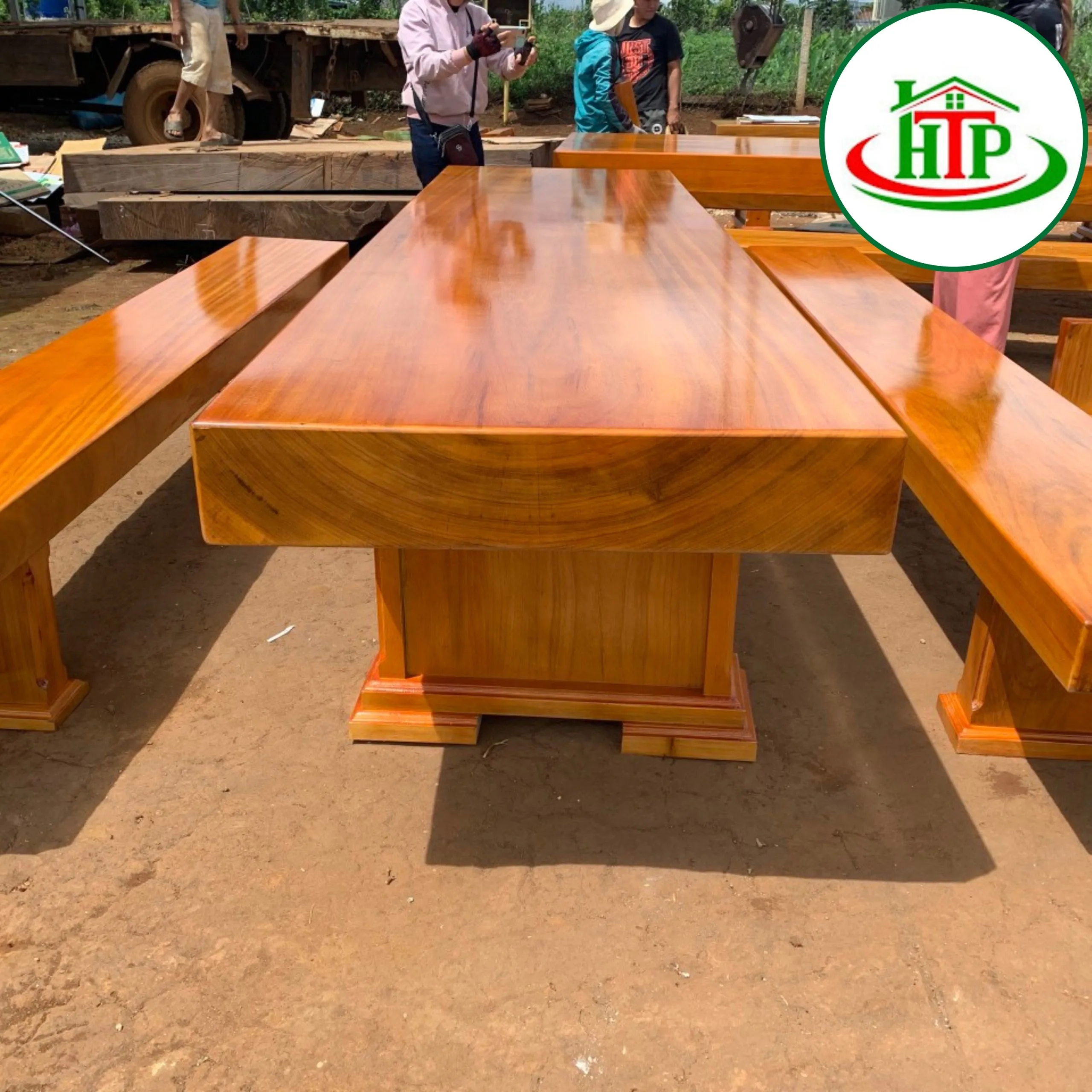 Bàn Ghế K3 Hưng Thịnh Phát 02 Bàn Ghế K3 Hưng Thịnh Phát 02